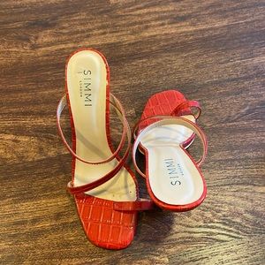 SIMMI london. Red heels
